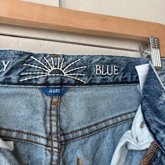 Daily Blue Denim Jeans Distressed Hype in Tempest Straight Leg Blue Jeans Sz 26 - Picture 6 of 10